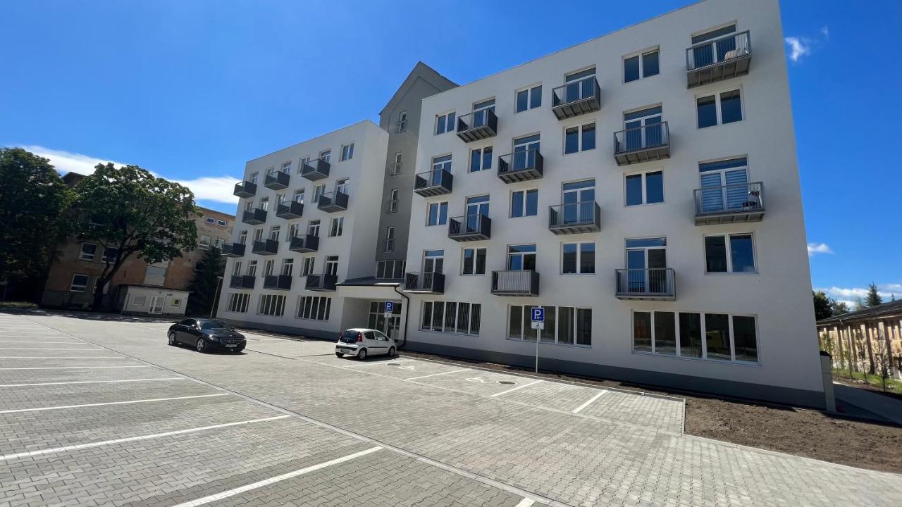 2 Room Apartment With Balcony Liptovsky Mikulas Exterior photo