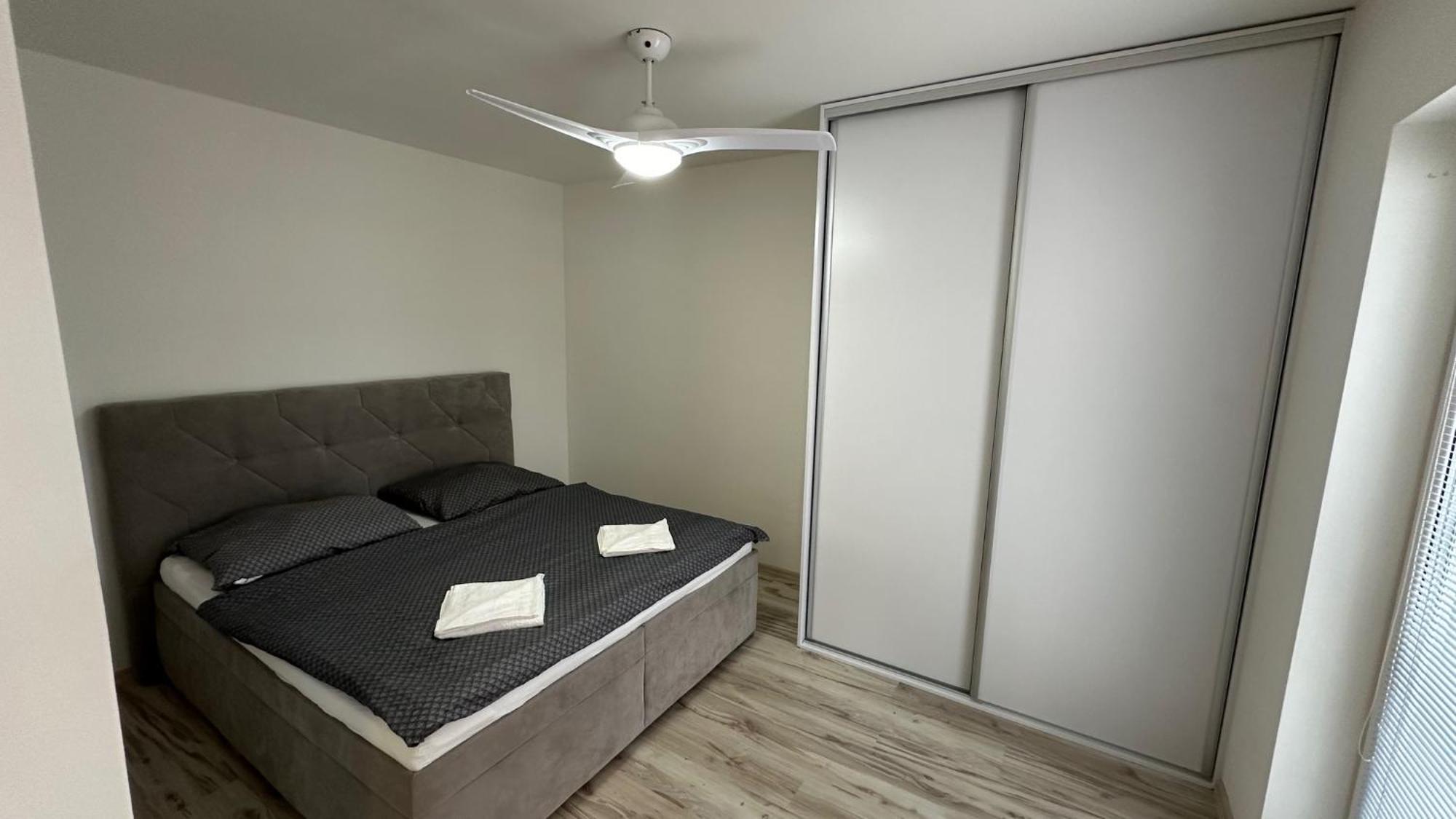 2 Room Apartment With Balcony Liptovsky Mikulas Exterior photo
